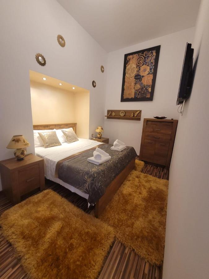 City Home 부쿠레슈티 외부 사진