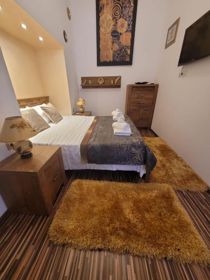 City Home 부쿠레슈티 외부 사진